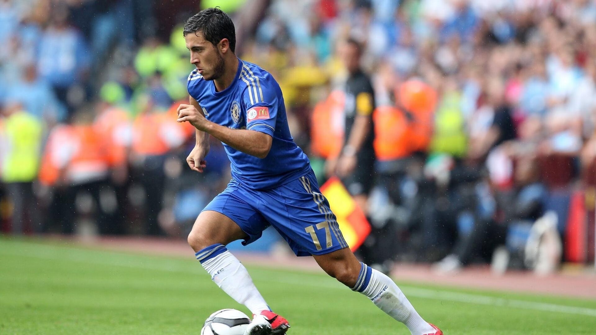 城市赛事期间加强街区引导标识,提升观众出行体验